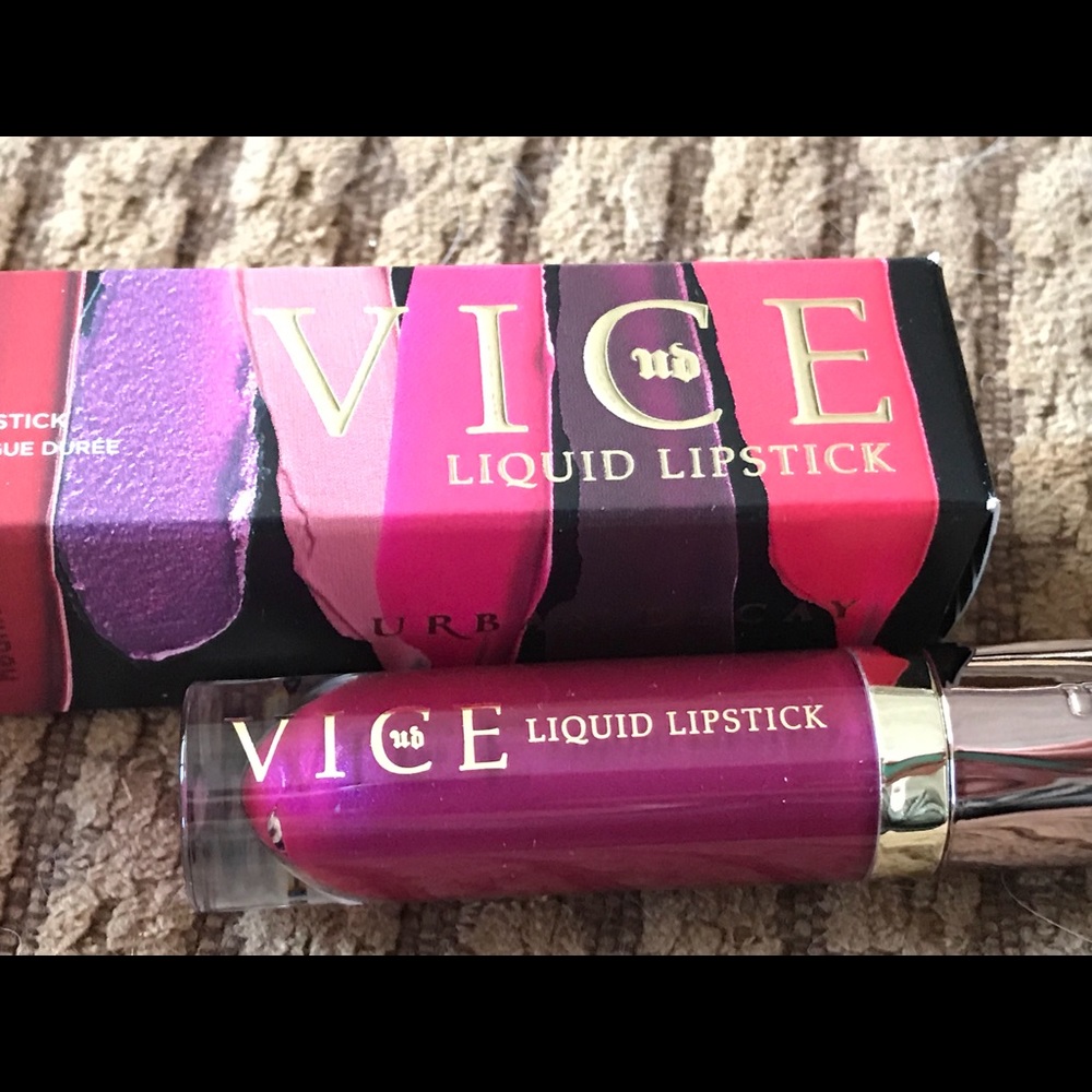 NIB Urban Decay VICE Liquid Lipstick - FIREBIRD